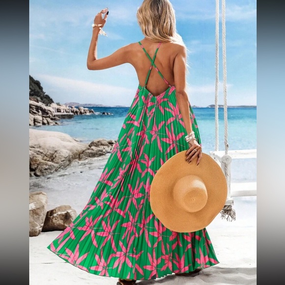 Floral Maxi Dress - Picture 2 of 13